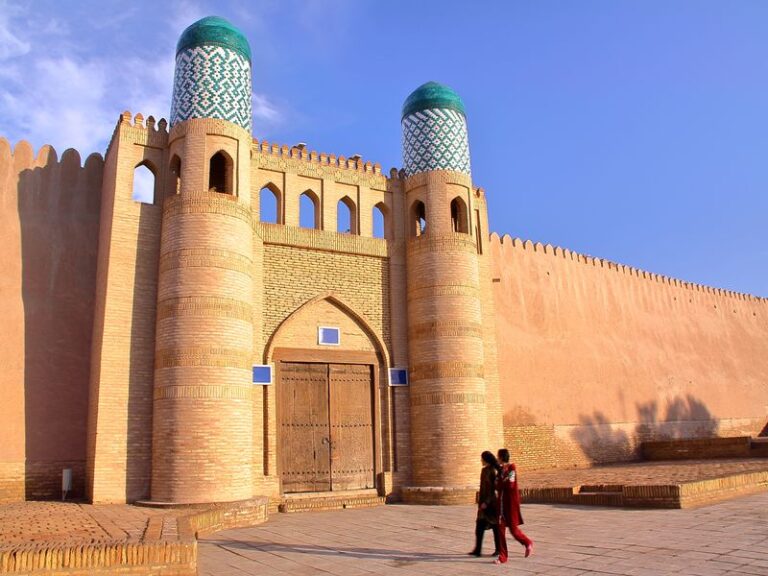 Déserts et Coupoles d’Ouzbékistan