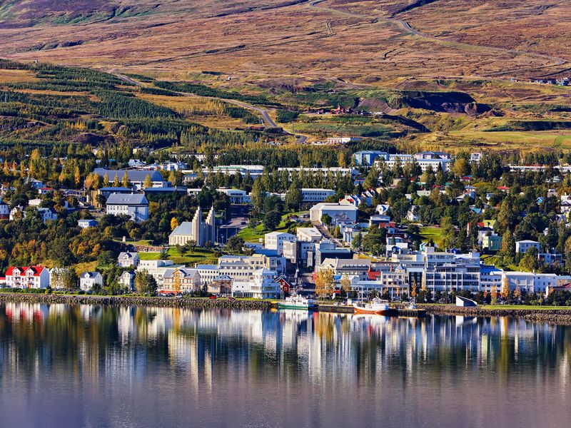 Village de Reykjavik avec ses habitations